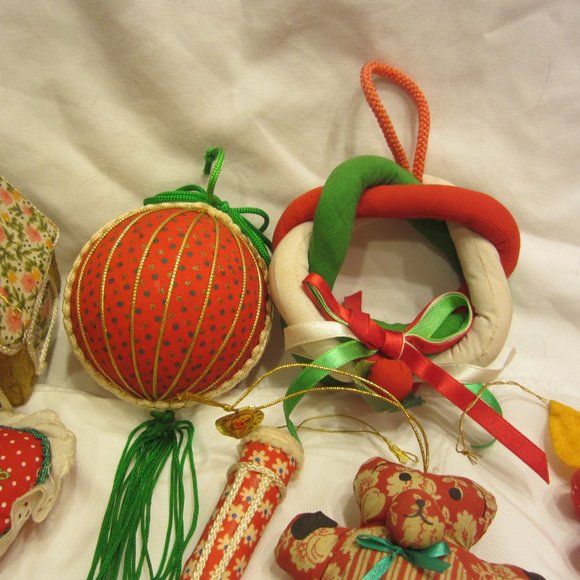 VTG 60's TO 80's FABRIC ORNAMENTS, SET OF 13, GREAT TREE ACCENTS - Picture 3 of 7